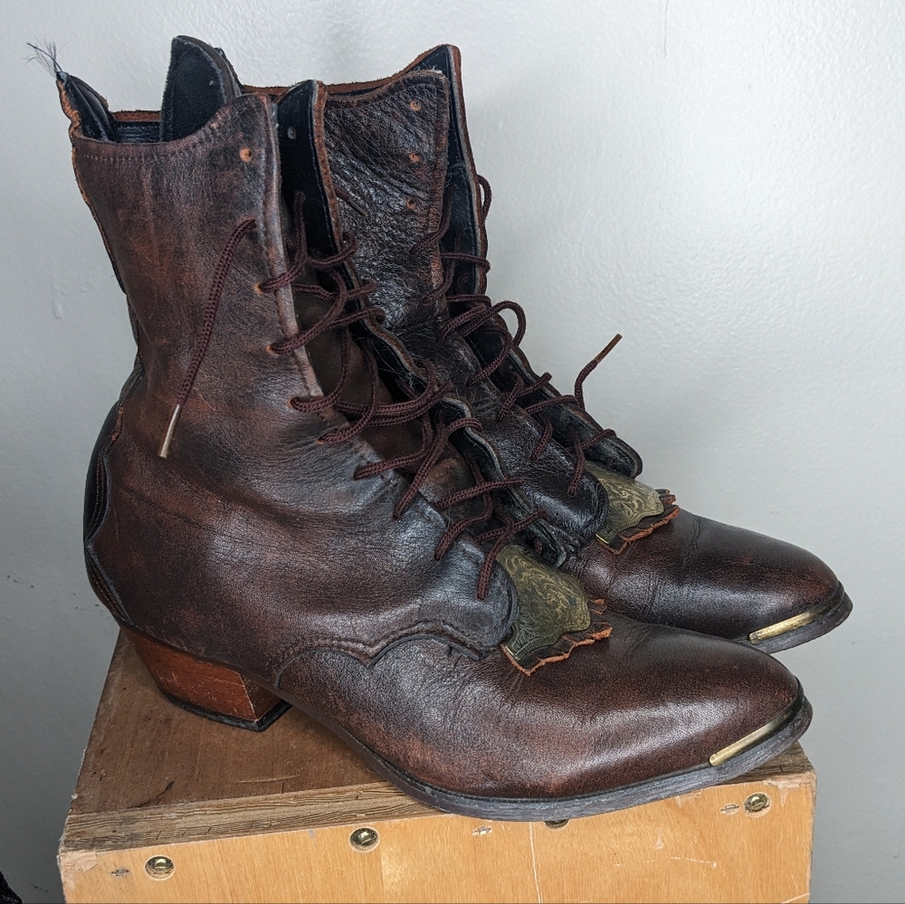 Witchy Leather Boots - Picture 2 of 13